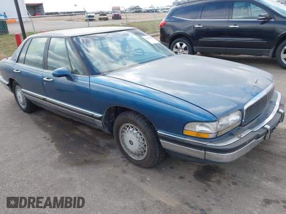✅ 1993 Buick Park Avenue • VIN: 1G4CW53L9P1651559 • Лот: 43478507. Опубликован ранее на IAAI с пробегом 197 571 миль. Бесплатный доступ к архиву аукционных продаж из США и подробный отчёт об истории автомобиля на DreamBid. Изображение 1.