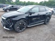 ✅ 2023 Kia Sportage SX-Prestige • VIN: 5XYK5CAF3PG064875 • Lot: 42783732. Wystawiony na IAAI z przebiegiem 40 952 mil. Bezpłatny archiwum sprzedaży aukcyjnych z USA i szczegółowy raport historii pojazdu na DreamBid. Zdjęcie 2.