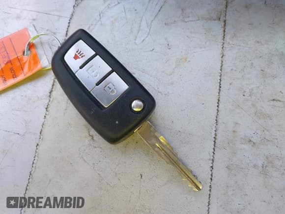 ✅ 2017 Nissan Rogue SV • VIN: JN8AT2MT8HW384022 • Lot: 43806106. Listed on IAAI with 59,664 mi. Free auction sales archive from the USA and detailed vehicle history report at DreamBid. Image 11.