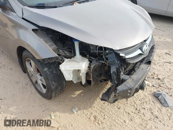 ✅ 2013 Hyundai Elantra GLS • VIN: 5NPDH4AE3DH282543 • Lot: 43730991. Listed on IAAI with 150,261 mi. Free auction sales archive from the USA and detailed vehicle history report at DreamBid. Image 6.
