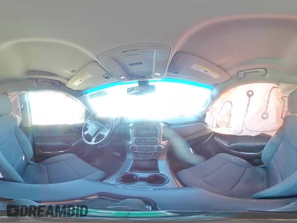 2018 Chevrolet Suburban LS z VIN 1GNSKGKCXJR263328, wystawiony jako Copart lot #43804195 z przebiegiem 140 366 mil mil oraz Szkoda całkowita • Salvage title. Historia ofert i sprzedaży dostępna na DreamBid. Obrazek 14.