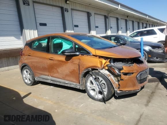 ✅ 2017 Chevrolet Bolt EV LT • VIN: 1G1FW6S06H4127079 • Lot: 46410115. Wystawiony na Copart z przebiegiem 133 452 mil. Bezpłatny archiwum sprzedaży aukcyjnych z USA i szczegółowy raport historii pojazdu na DreamBid. Zdjęcie 4.