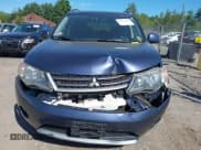 ✅ 2009 Mitsubishi Outlander SE • VIN: JA4LT31W49Z013796 • Лот: 42785945. Опубликован ранее на IAAI с пробегом 131 011 миль. Бесплатный доступ к архиву аукционных продаж из США и подробный отчёт об истории автомобиля на DreamBid. Изображение 6.