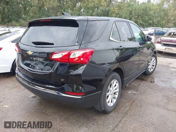 ✅ 2018 Chevrolet Equinox LT • VIN: 2GNAXJEV4J6197183 • Lot: 43381774. Wystawiony na IAAI z przebiegiem 250 059 mil. Bezpłatny archiwum sprzedaży aukcyjnych z USA i szczegółowy raport historii pojazdu na DreamBid. Zdjęcie 4.