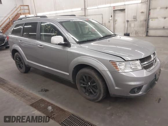 ✅ 2017 Dodge Journey SXT • VIN: 3C4PDCBG2HT571440 • Лот: 43729438. Опубликован ранее на IAAI с пробегом Не указан. Бесплатный доступ к архиву аукционных продаж из США и подробный отчёт об истории автомобиля на DreamBid. Изображение 1.