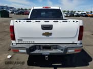 ✅ 2011 Chevrolet Silverado 1500 LT • VIN: 3GCPKSE36BG318081 • Lot: 55420604. Listed on Copart with 272,212 mi. Free auction sales archive from the USA and detailed vehicle history report at DreamBid. Image 6.