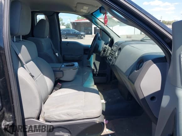 ✅ 2007 Ford F-150 XL • VIN: 1FTRF122X7NA25883 • Lot: 43077908. Listed on IAAI with 274,877 mi. Free auction sales archive from the USA and detailed vehicle history report at DreamBid. Image 5.