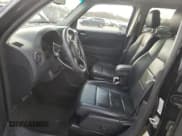 ✅ 2016 Jeep Patriot High Altitude • VIN: 1C4NJRFB6GD674625 • Lot: 91990235. Wystawiony na Copart z przebiegiem 90 426 mil. Bezpłatny archiwum sprzedaży aukcyjnych z USA i szczegółowy raport historii pojazdu na DreamBid. Zdjęcie 7.