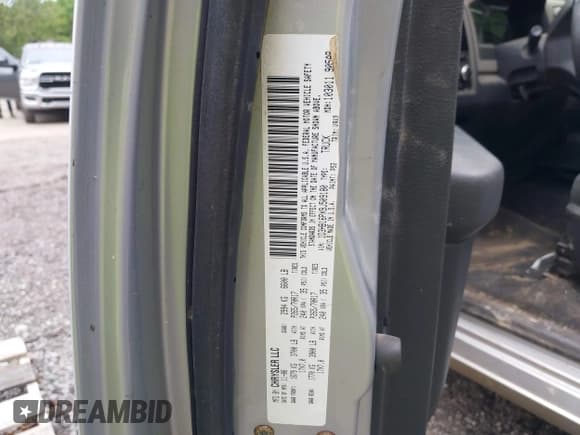 ✅ 2009 Dodge 1500 SLT • VIN: 1D3HB16PX9J509180 • Lot: 42381574. Wystawiony na IAAI z przebiegiem 107 651 mil. Bezpłatny archiwum sprzedaży aukcyjnych z USA i szczegółowy raport historii pojazdu na DreamBid. Zdjęcie 9.