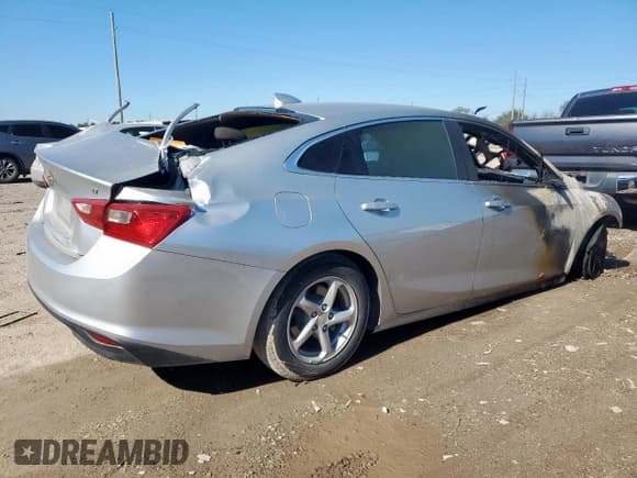 ✅ 2018 Chevrolet Malibu LT • VIN: 1G1ZD5ST4JF264717 • Lot: 90628385. Listed on Copart with Not provided. Free auction sales archive from the USA and detailed vehicle history report at DreamBid. Image 3.