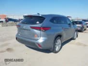 ✅ 2023 Toyota Highlander L • VIN: 5TDKDRAH9PS002343 • Lot: 41607915. Wystawiony na IAAI z przebiegiem 105 237 mil. Bezpłatny archiwum sprzedaży aukcyjnych z USA i szczegółowy raport historii pojazdu na DreamBid. Zdjęcie 4.