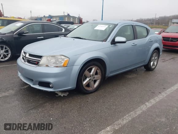 ✅ 2013 Dodge Avenger SXT • VIN: 1C3CDZCG6DN655727 • Lot: 43761311. Listed on IAAI with 179,498 mi. Free auction sales archive from the USA and detailed vehicle history report at DreamBid. Image 2.