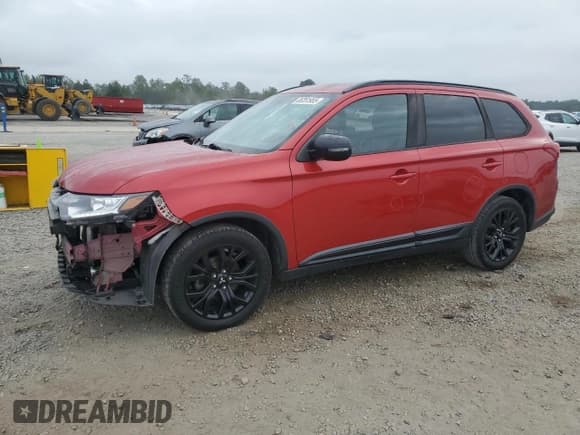 ✅ 2019 Mitsubishi Outlander SE • VIN: JA4AD3A33KZ025244 • Lot: 85261955. Listed on Copart with 138,684 mi. Free auction sales archive from the USA and detailed vehicle history report at DreamBid. Image 1.