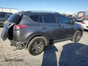 ✅ 2018 Toyota RAV4 XLE • VIN: JTMRFREV6JJ718520 • Lot: 85415905. Wystawiony na Copart z przebiegiem 200 358 mil. Bezpłatny archiwum sprzedaży aukcyjnych z USA i szczegółowy raport historii pojazdu na DreamBid. Zdjęcie 3.