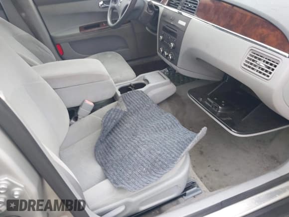 ✅ 2007 Buick LaCrosse CX • VIN: 2G4WC582371153437 • Lot: 42165122. Listed on IAAI with Not provided. Free auction sales archive from the USA and detailed vehicle history report at DreamBid. Image 5.