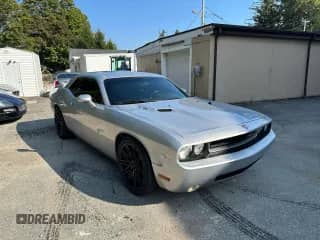 2009 Dodge Challenger SRT-8 z VIN 2B3LJ74WX9H527099, wystawiony jako Copart lot #83948295 z przebiegiem 93 834 mil mil oraz Czysty tytuł • Clean title. Historia ofert i sprzedaży dostępna na DreamBid. Obrazek 1.