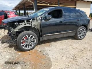 ✅ 2024 Cadillac XT5 AWD Sport • VIN: 1GYKNHRSXRZ749968 • Lot: 54589225. Wystawiony na Copart z przebiegiem Nie podano. Bezpłatny archiwum sprzedaży aukcyjnych z USA i szczegółowy raport historii pojazdu na DreamBid. Zdjęcie 1.