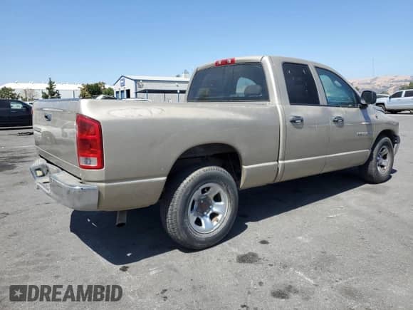 2004 Dodge 1500 ST z VIN 1D7HA18K04J203455, wystawiony jako Copart lot #69301424 z przebiegiem 156 791 mil mil oraz Szkoda całkowita • Salvage title. Historia ofert i sprzedaży dostępna na DreamBid. Obrazek 3.