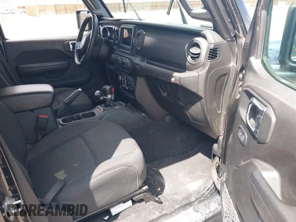 ✅ 2023 Jeep Gladiator Willys • VIN: 1C6HJTAG8PL532867 • Lot: 41938483. Wystawiony na IAAI z przebiegiem 54 867 mil. Bezpłatny archiwum sprzedaży aukcyjnych z USA i szczegółowy raport historii pojazdu na DreamBid. Zdjęcie 5.