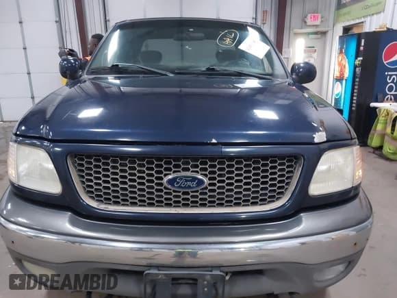 ✅ 2003 Ford F-150 XL • VIN: 1FTRX18LX3NB00847 • Лот: 42092540. Опубликован ранее на IAAI с пробегом 185 536 миль. Бесплатный доступ к архиву аукционных продаж из США и подробный отчёт об истории автомобиля на DreamBid. Изображение 12.