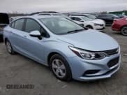 ✅ 2017 Chevrolet Cruze LS • VIN: 1G1BC5SM1H7278284 • Лот: 69682272. Опубликован ранее на Copart с пробегом 95 730 миль. Бесплатный доступ к архиву аукционных продаж из США и подробный отчёт об истории автомобиля на DreamBid. Изображение 4.