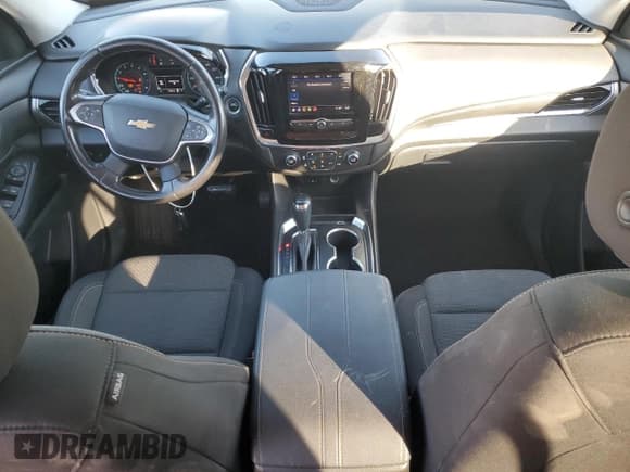 ✅ 2020 Chevrolet Traverse LT Cloth • VIN: 1GNEVMKW6LJ198749 • Lot: 90700715. Wystawiony na Copart z przebiegiem 77 958 mil. Bezpłatny archiwum sprzedaży aukcyjnych z USA i szczegółowy raport historii pojazdu na DreamBid. Zdjęcie 8.