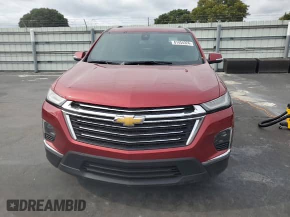 2024 Chevrolet Traverse LT Cloth z VIN 1GNESVKW5RJ137769, wystawiony jako Copart lot #81454324 z przebiegiem 8 345 mil mil oraz Szkoda całkowita • Salvage title. Historia ofert i sprzedaży dostępna na DreamBid. Obrazek 5.