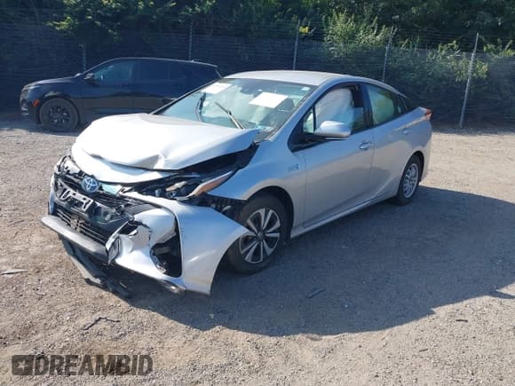 ✅ 2017 Toyota Prius Plus • VIN: JTDKARFP0H3000816 • Lot: 42914269. Wystawiony na IAAI z przebiegiem 68 570 mil. Bezpłatny archiwum sprzedaży aukcyjnych z USA i szczegółowy raport historii pojazdu na DreamBid. Zdjęcie 2.