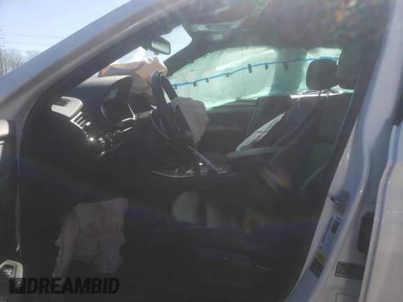 ✅ 2018 BMW X4 M40i • VIN: 5UXXW7C51J0W64529 • Lot: 44030463. Wystawiony na Copart z przebiegiem 76 768 mil. Bezpłatny archiwum sprzedaży aukcyjnych z USA i szczegółowy raport historii pojazdu na DreamBid. Zdjęcie 7.