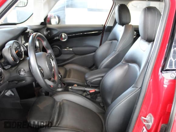 ✅ 2021 MINI Hardtop 4 Door Cooper S • VIN: WMWXU9C0XM2P08606 • Lot: 92640505. Wystawiony na Copart z przebiegiem 34 122 mil. Bezpłatny archiwum sprzedaży aukcyjnych z USA i szczegółowy raport historii pojazdu na DreamBid. Zdjęcie 9.