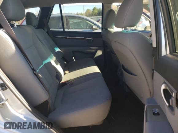 ✅ 2012 Hyundai Santa Fe GLS • VIN: 5XYZGDAB1CG162535 • Lot: 79842324. Listed on Copart with 174,959 mi. Free auction sales archive from the USA and detailed vehicle history report at DreamBid. Image 10.