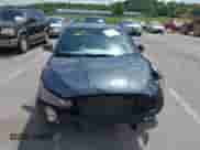 2019 Hyundai Veloster Premium z VIN KMHTG6AF2KU016593, wystawiony jako IAAI lot #42310151 z przebiegiem Nie podano mil oraz . Historia ofert i sprzedaży dostępna na DreamBid. Obrazek 12.