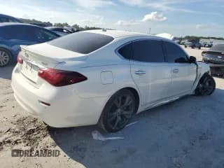 ✅ 2015 Infiniti Q70 • VIN: JN1BY1PPXFM601012 • Лот: 71972424. Опубликован ранее на Copart с пробегом 109 140 миль. Бесплатный доступ к архиву аукционных продаж из США и подробный отчёт об истории автомобиля на DreamBid. Изображение 3.
