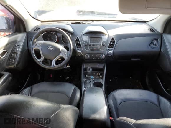 2015 Hyundai Tucson GLS z VIN KM8JT3AF7FU087988, wystawiony jako Copart lot #68188452 z przebiegiem 125 907 mil mil oraz . Historia ofert i sprzedaży dostępna na DreamBid. Obrazek 8.