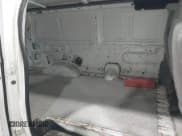 ✅ 2012 Ford Econoline Cargo Commercial • VIN: 1FDSS3EL0CDA27280 • Lot: 42516051. Wystawiony na IAAI z przebiegiem 235 447 mil. Bezpłatny archiwum sprzedaży aukcyjnych z USA i szczegółowy raport historii pojazdu na DreamBid. Zdjęcie 8.