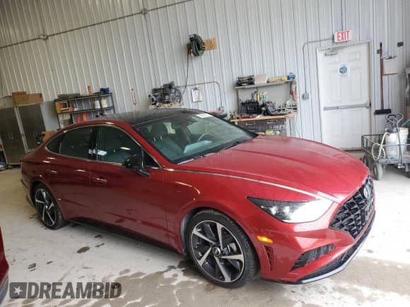 2023 Hyundai Sonata SEL Plus с VIN KMHL44J25PA327325, выставлен на аукционе Copart как лот 83821655 с пробегом 16 960 миль миль и Списание • Salvage title. История ставок и продаж доступна на DreamBid. Изображение 4.