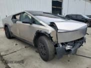 ✅ 2024 Tesla Cybertruck • VIN: 7G2CEHED1RA008495 • Лот: 61202075. Опубликован ранее на Copart с пробегом Не указан. Бесплатный доступ к архиву аукционных продаж из США и подробный отчёт об истории автомобиля на DreamBid. Изображение 4.