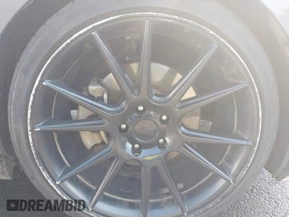 2013 Hyundai Genesis Coupe Track с VIN KMHHU6KJ0DU080216, выставлен на аукционе IAAI как лот 43224548 с пробегом 135 630 миль миль и . История ставок и продаж доступна на DreamBid. Изображение 17.