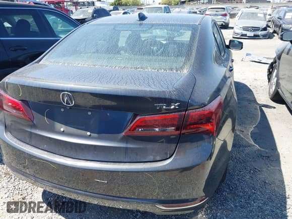 ✅ 2016 Acura TLX Technology • VIN: 19UUB2F56GA010841 • Lot: 42777409. Listed on IAAI with 74,111 mi. Free auction sales archive from the USA and detailed vehicle history report at DreamBid. Image 17.