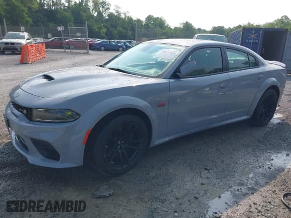 ✅ 2022 Dodge Charger Scat Pack Widebody • VIN: 2C3CDXGJ7NH179721 • Lot: 42477030. Wystawiony na IAAI z przebiegiem 55 779 mil. Bezpłatny archiwum sprzedaży aukcyjnych z USA i szczegółowy raport historii pojazdu na DreamBid. Zdjęcie 2.