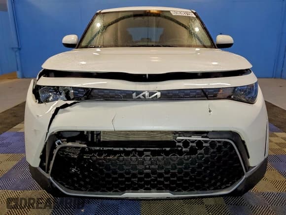 ✅ 2025 Kia Soul LX • VIN: KNDJ23AU4S7931404 • Lot: 93838315. Listed on Copart with 26,800 mi. Free auction sales archive from the USA and detailed vehicle history report at DreamBid. Image 5.