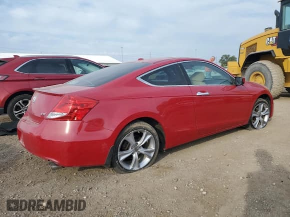 ✅ 2012 Honda Accord EX-L • VIN: 1HGCS2B88CA000852 • Lot: 80501455. Wystawiony na Copart z przebiegiem 133 527 mil. Bezpłatny archiwum sprzedaży aukcyjnych z USA i szczegółowy raport historii pojazdu na DreamBid. Zdjęcie 3.