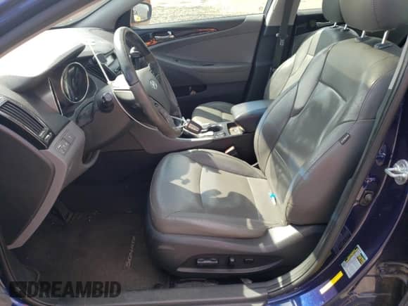 2012 Hyundai Sonata SE с VIN 5NPEC4AC6CH414761, выставлен на аукционе Copart как лот 66567575 с пробегом 159 210 миль миль и Списание • Salvage title. История ставок и продаж доступна на DreamBid. Изображение 7.