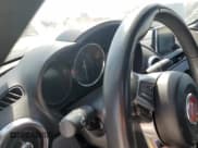 ✅ 2019 FIAT 124 Spider Urbana Edition • VIN: JC1NFAEK1K0143043 • Лот: 68020584. Опубликован ранее на Copart с пробегом Не указан. Бесплатный доступ к архиву аукционных продаж из США и подробный отчёт об истории автомобиля на DreamBid. Изображение 9.