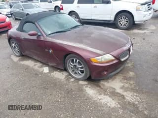 ✅ 2003 BMW Z4 3.0i • VIN: 4USBT53463LT23798 • Lot: 42962553. Wystawiony na IAAI z przebiegiem 68 605 mil. Bezpłatny archiwum sprzedaży aukcyjnych z USA i szczegółowy raport historii pojazdu na DreamBid. Zdjęcie 1.