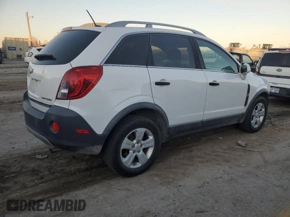 ✅ 2014 Chevrolet Captiva Sport LS • VIN: 3GNAL2EK3ES531136 • Lot: 83894844. Wystawiony na Copart z przebiegiem 137 727 mil. Bezpłatny archiwum sprzedaży aukcyjnych z USA i szczegółowy raport historii pojazdu na DreamBid. Zdjęcie 3.