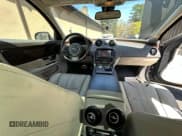 ✅ 2011 Jaguar XJ XJL • VIN: SAJWA2GB8BLV15633 • Lot: 92482215. Wystawiony na Copart z przebiegiem 115 725 mil. Bezpłatny archiwum sprzedaży aukcyjnych z USA i szczegółowy raport historii pojazdu na DreamBid. Zdjęcie 9.