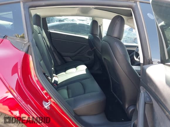 ✅ 2022 Tesla Model 3 Long Range • VIN: 5YJ3E1EB1NF273763 • Lot: 43035320. Wystawiony na IAAI z przebiegiem 58 297 mil. Bezpłatny archiwum sprzedaży aukcyjnych z USA i szczegółowy raport historii pojazdu na DreamBid. Zdjęcie 8.