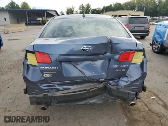 ✅ 2013 Subaru Legacy Limited • VIN: 4S3BMDP67D2023199 • Lot: 81022465. Wystawiony na Copart z przebiegiem 82 415 mil. Bezpłatny archiwum sprzedaży aukcyjnych z USA i szczegółowy raport historii pojazdu na DreamBid. Zdjęcie 6.