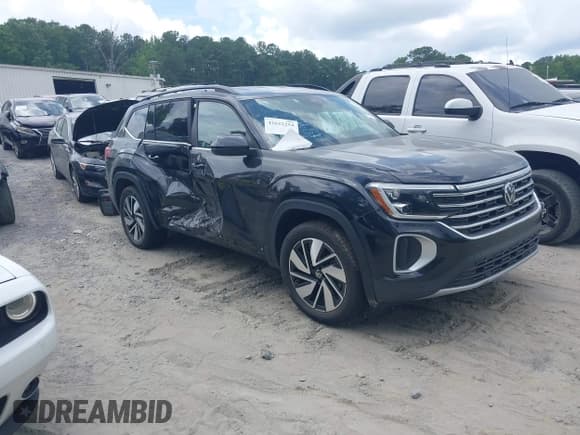 ✅ 2025 Volkswagen Atlas SE • VIN: 1V2WR2CA8SC532788 • Lot: 42622254. Listed on IAAI with 5,967 mi. Free auction sales archive from the USA and detailed vehicle history report at DreamBid. Image 1.